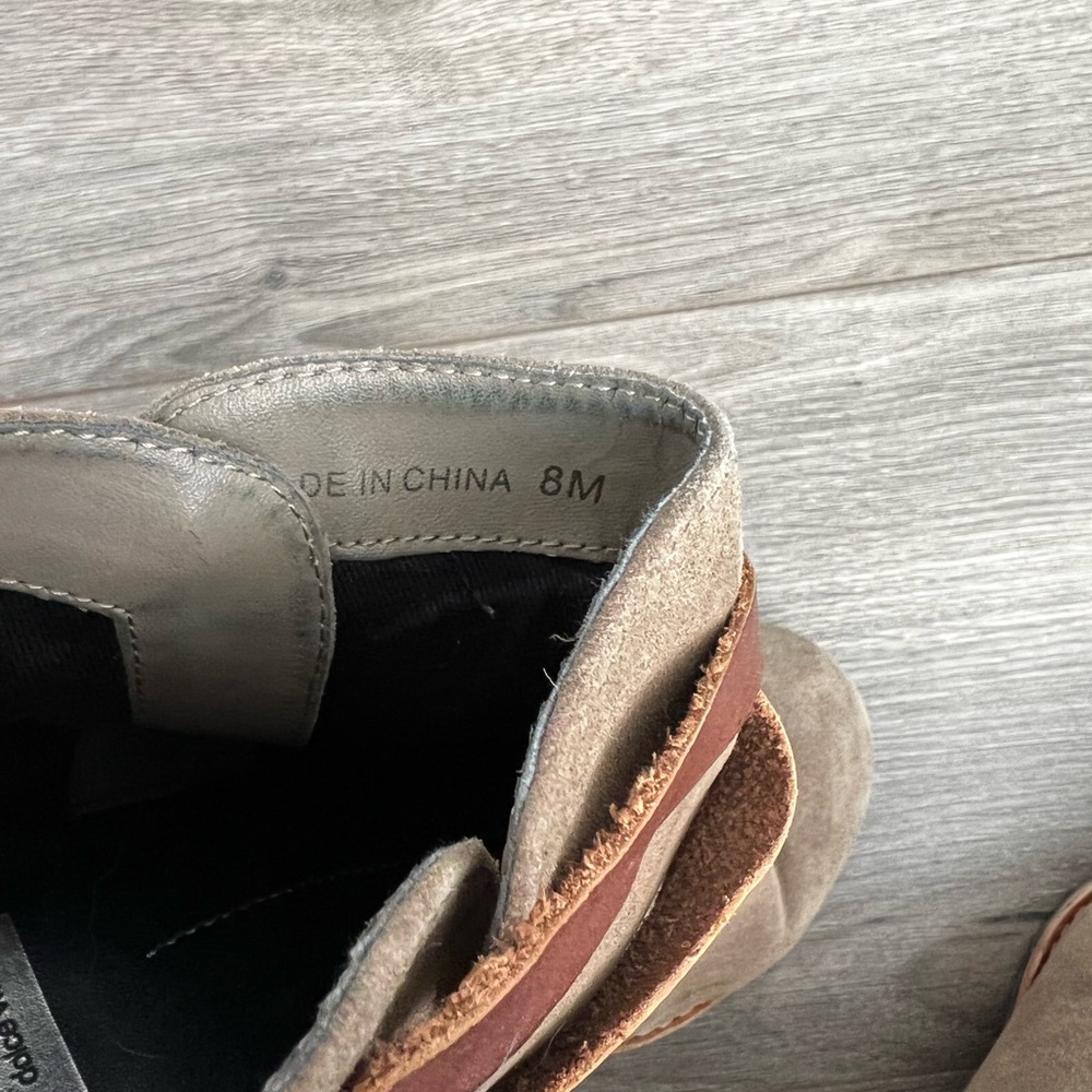 Dolce Vita booties - Picture 2 of 6